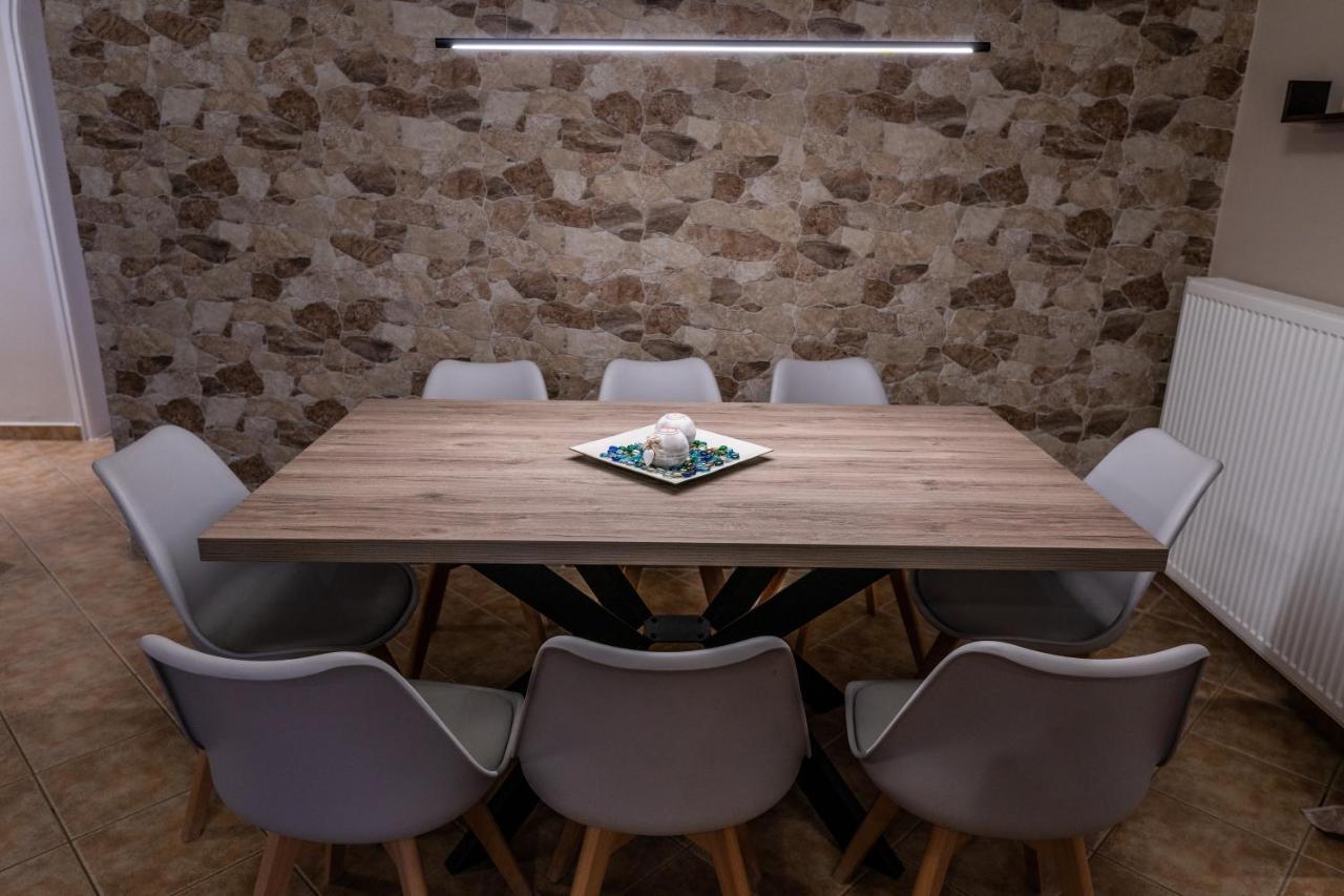 G.R luxury apartment Kalligoni Extérieur photo